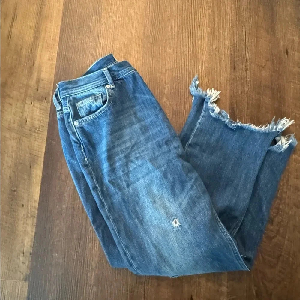 We the FreeStraight Leg Crop Fray 29